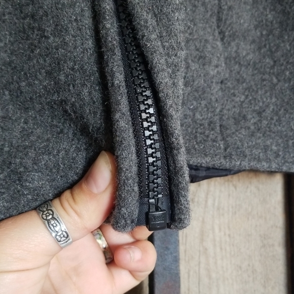 grey wool winter vest - Picture 2 of 4